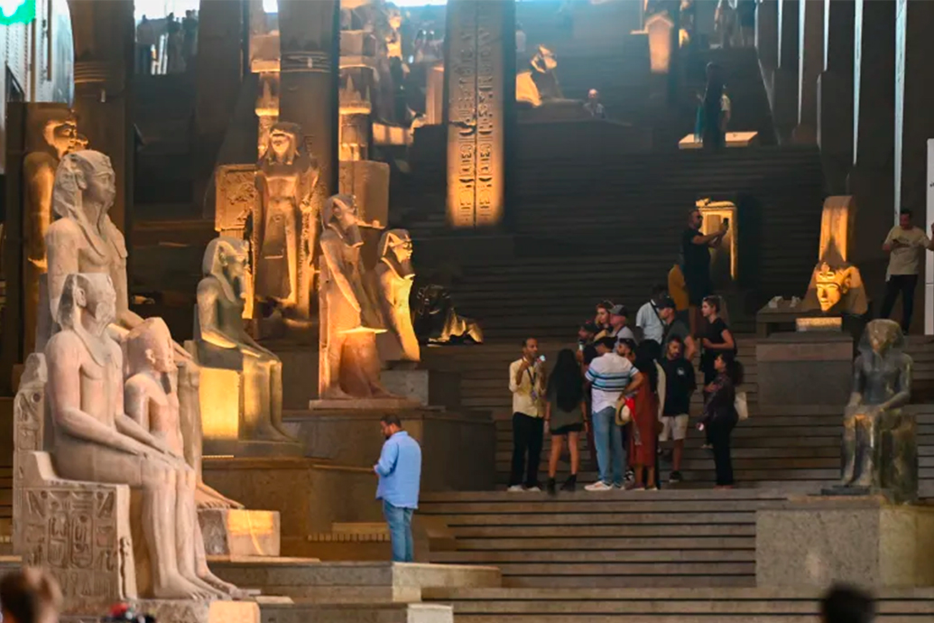 Большой Египетский музей, Гиза, GEM, Лестница