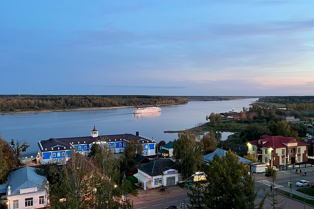 Речной круиз. Мышкин